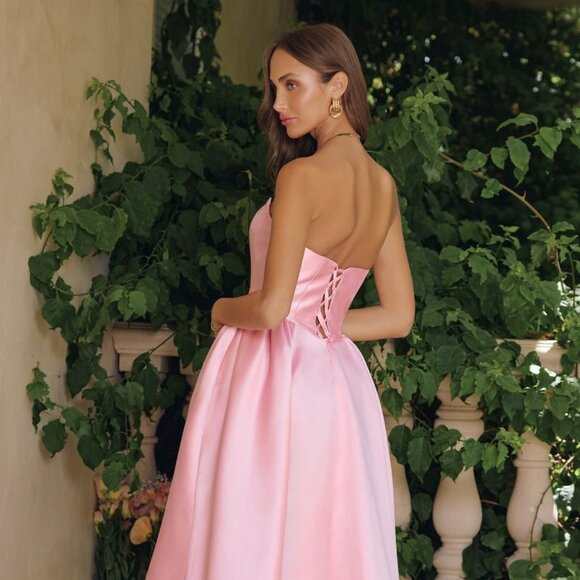 New Rose Pink Fit & Flare Formal Gown w/ Basque Waistline & Lace Up Back CD T822 - Picture 7 of 9